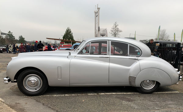 Jaguar MK9