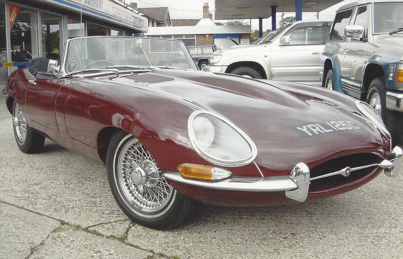 E-Type Jaguar S1 ROADSTER