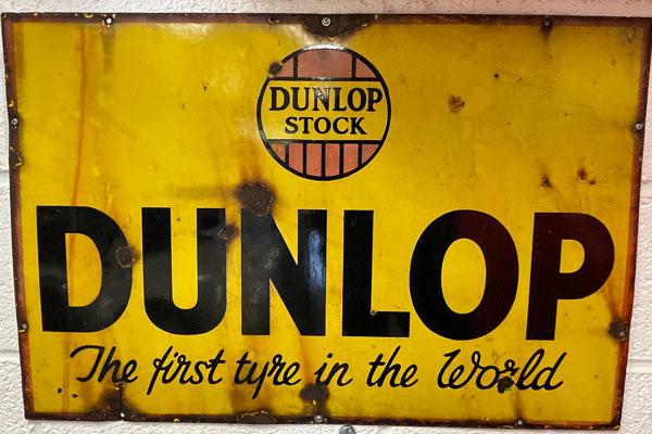 Dunlop Tyre